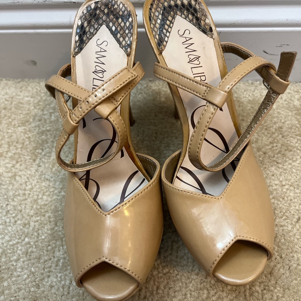 Open Toe Heels - Picture 6 of 6
